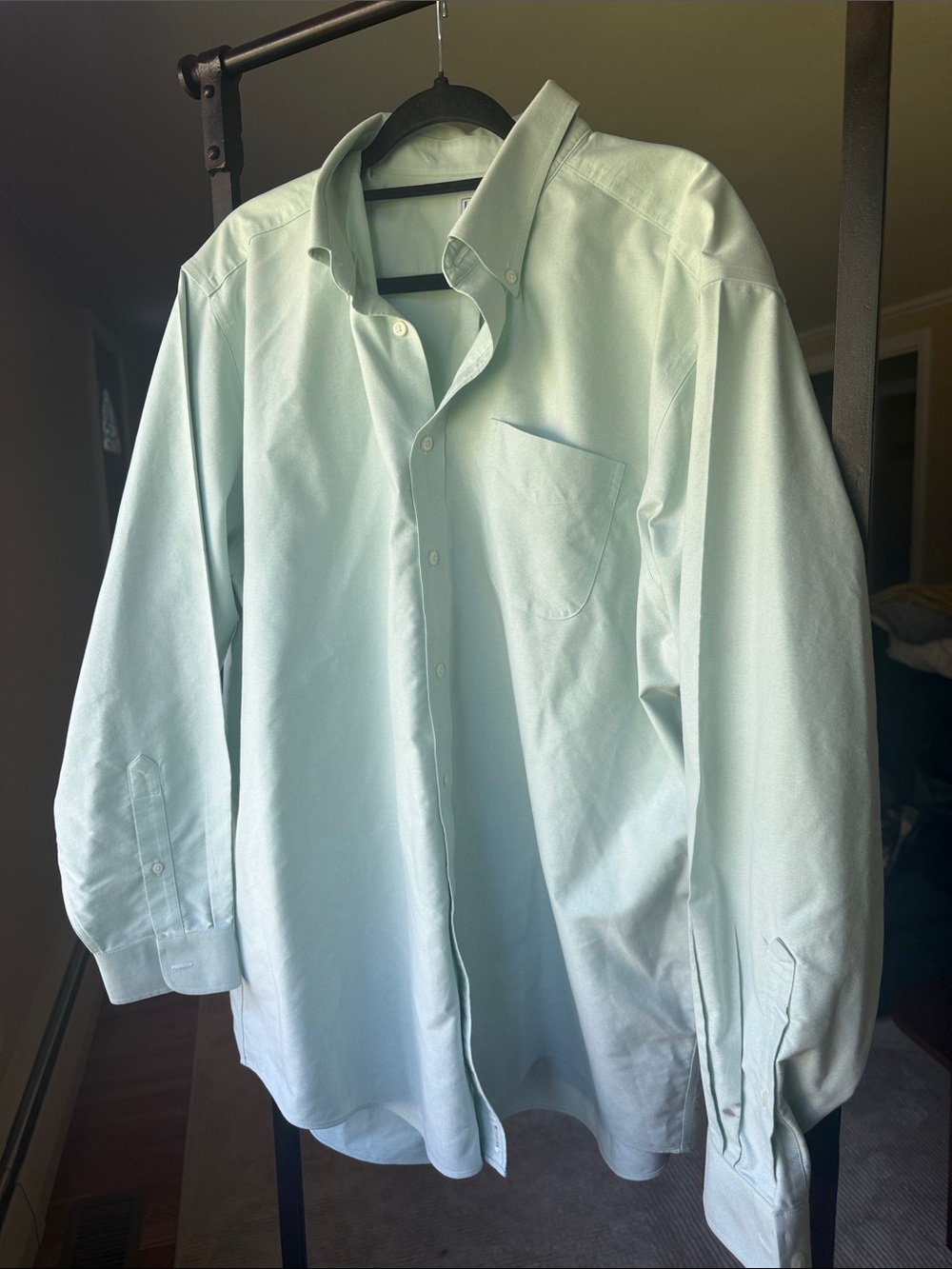 L.L. Bean Men's Mint Green Button-Down Dress Shirt